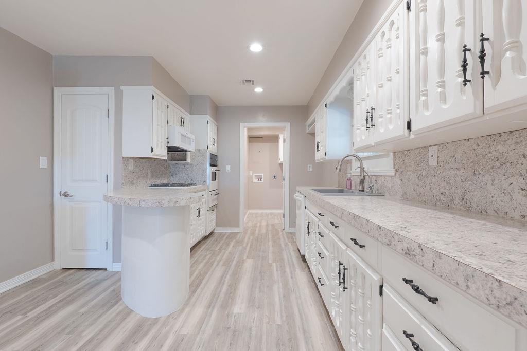 804 S Market Avenue Property Photo 16