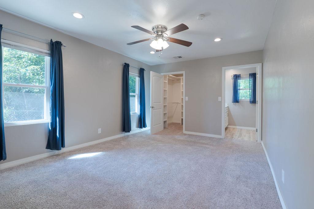 804 S Market Avenue Property Photo 24