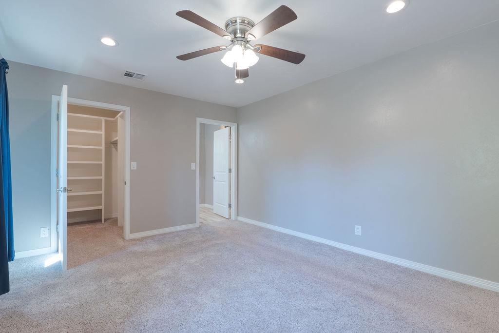 804 S Market Avenue Property Photo 25