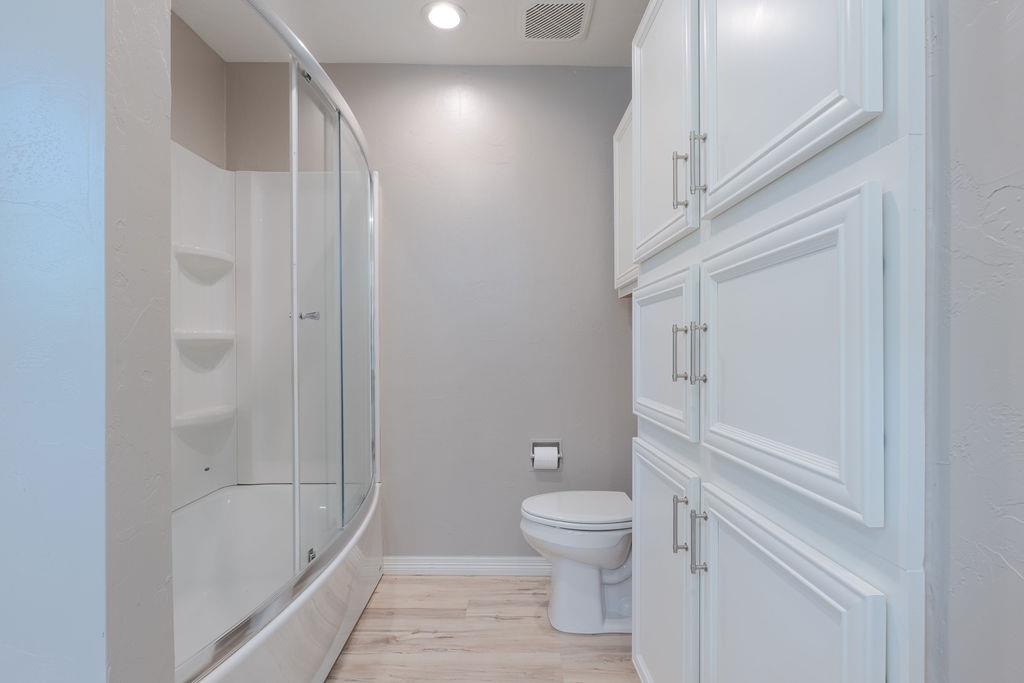 804 S Market Avenue Property Photo 28