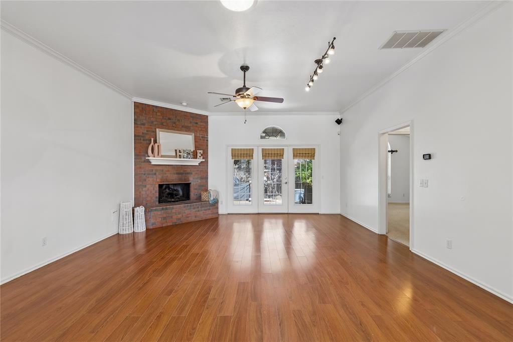4431 Alturas Court Property Photo 4