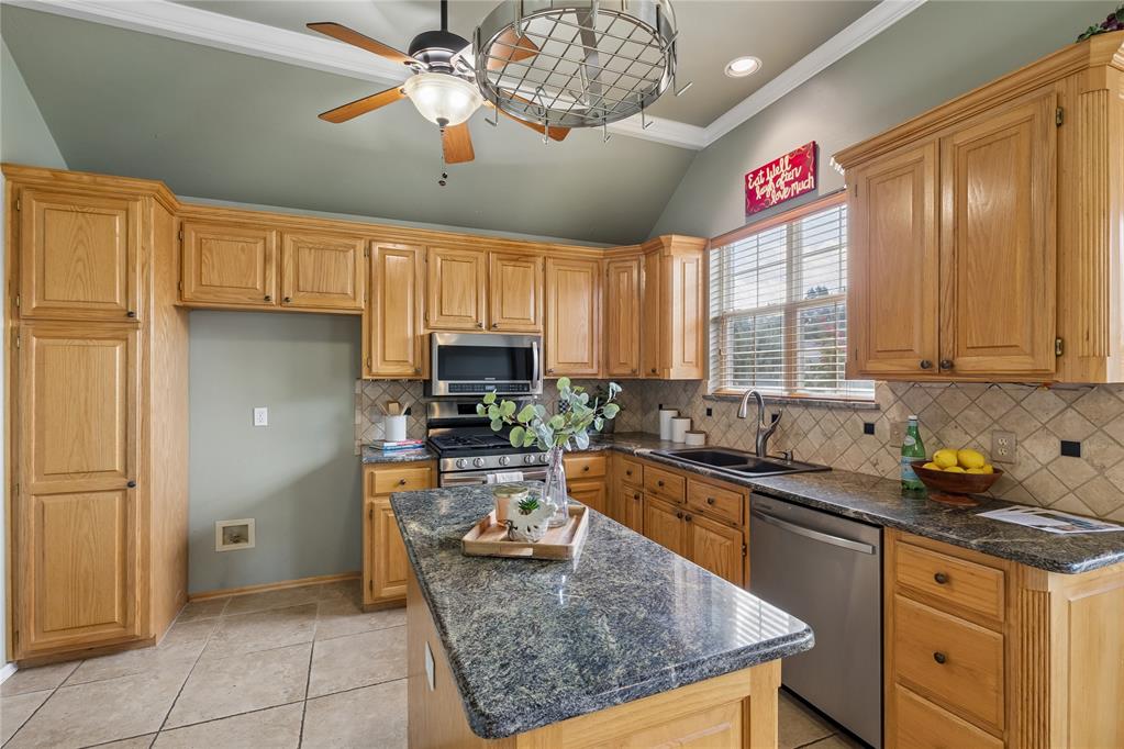 4431 Alturas Court Property Photo 6