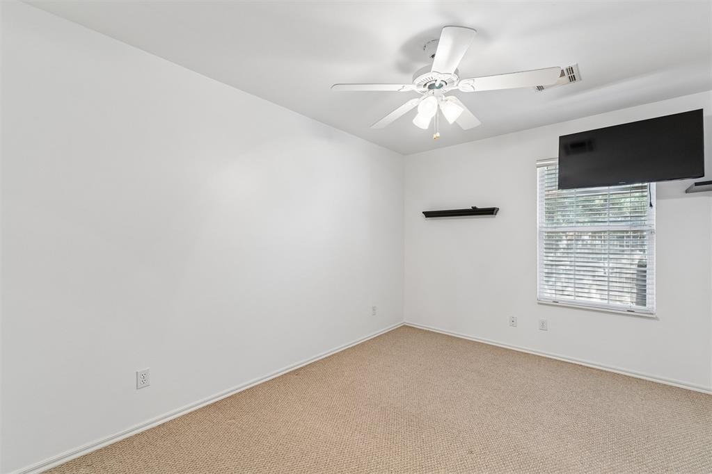 4431 Alturas Court Property Photo 23