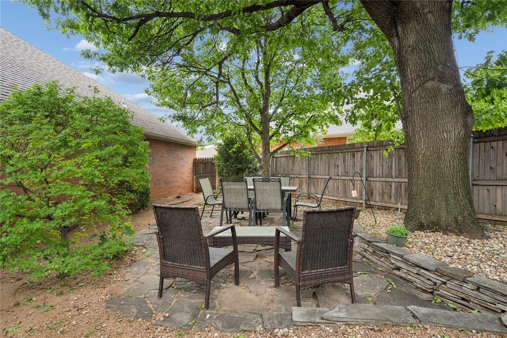 4431 Alturas Court Property Photo 34