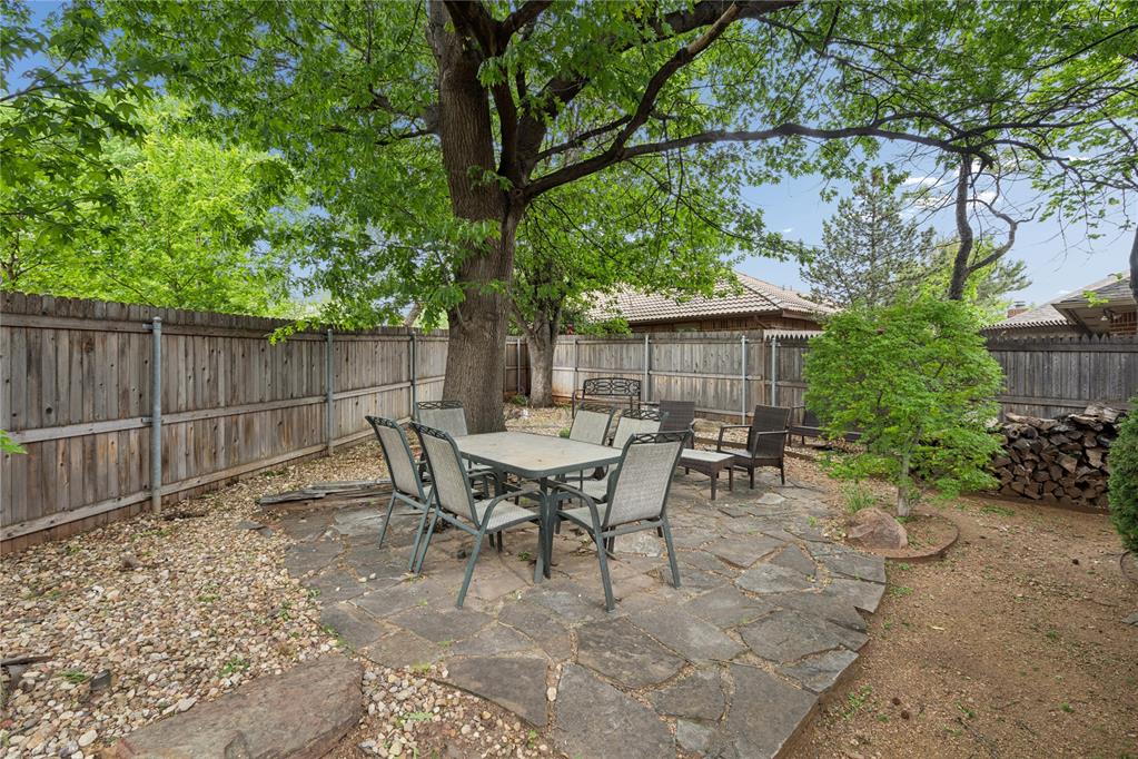 4431 Alturas Court Property Photo 35