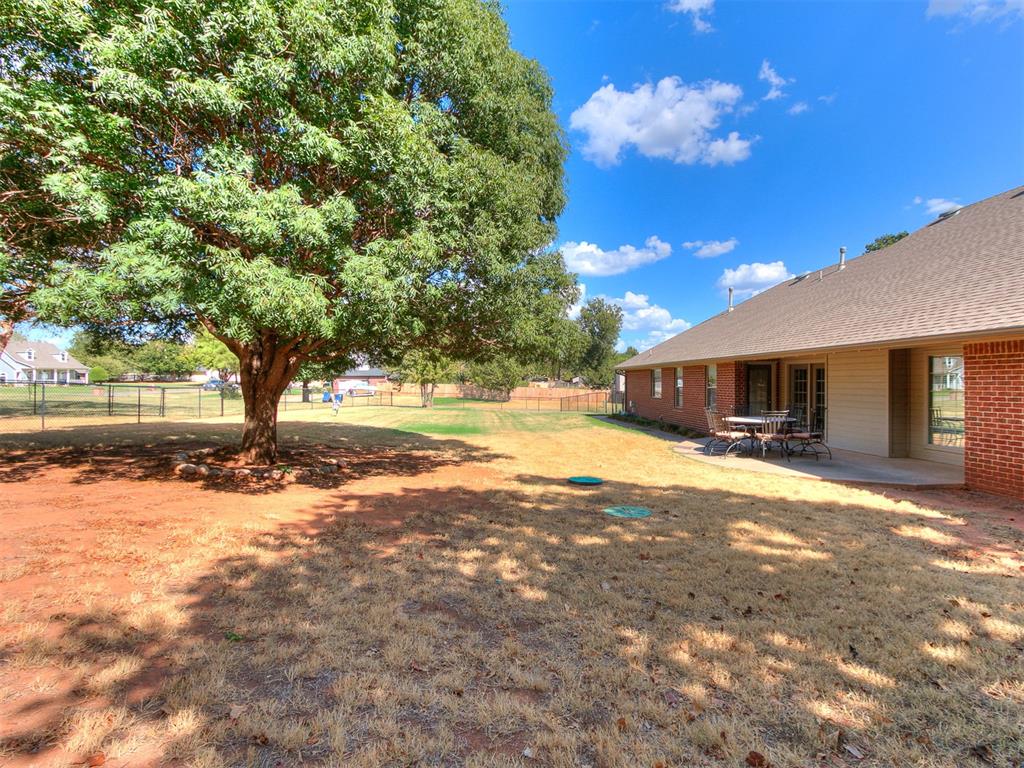 7001 Mid Iron Lane Property Photo 11