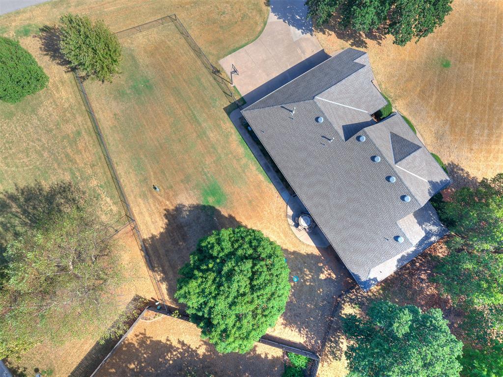 7001 Mid Iron Lane Property Photo 18