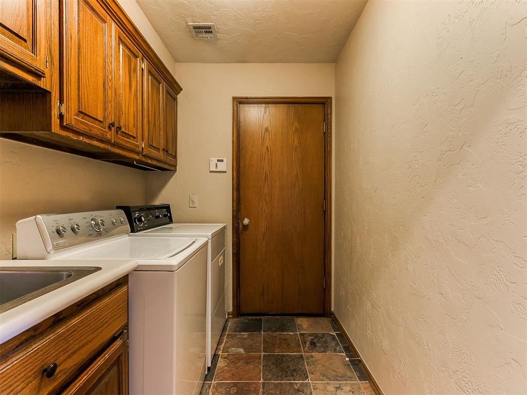 7001 Mid Iron Lane Property Photo 29