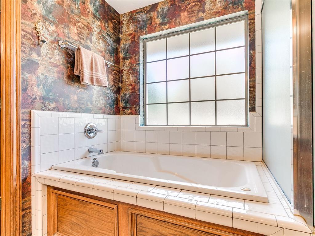 7001 Mid Iron Lane Property Photo 33