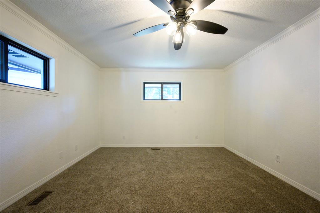 510 W Adams Street Property Photo 13