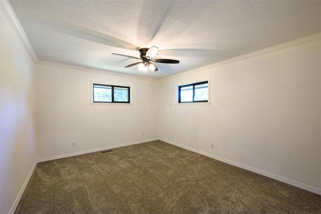 510 W Adams Street Property Photo 20