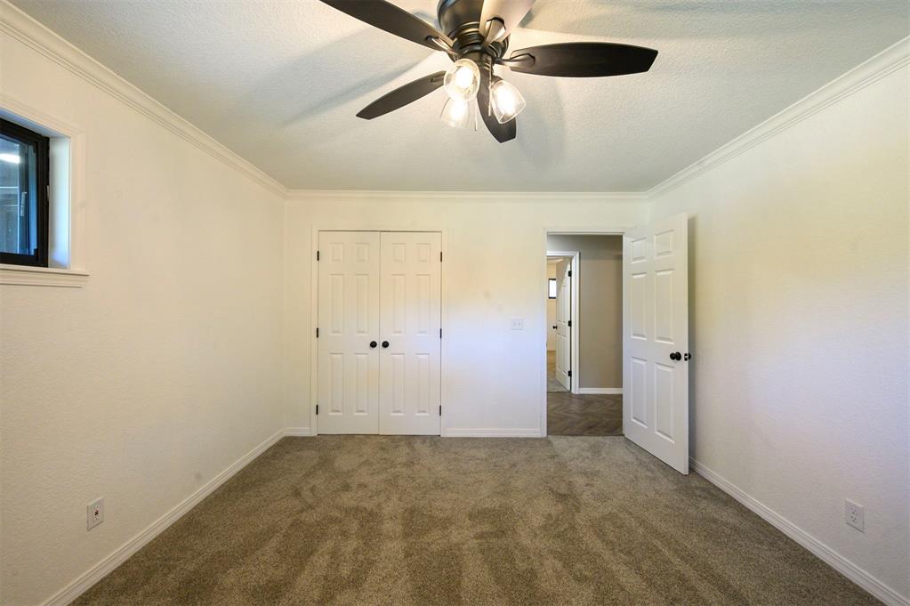 510 W Adams Street Property Photo 21