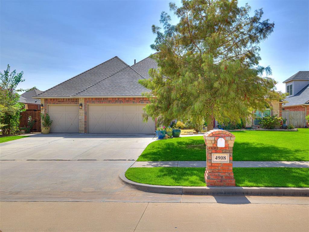 4908 Corbett Drive Property Photo 4
