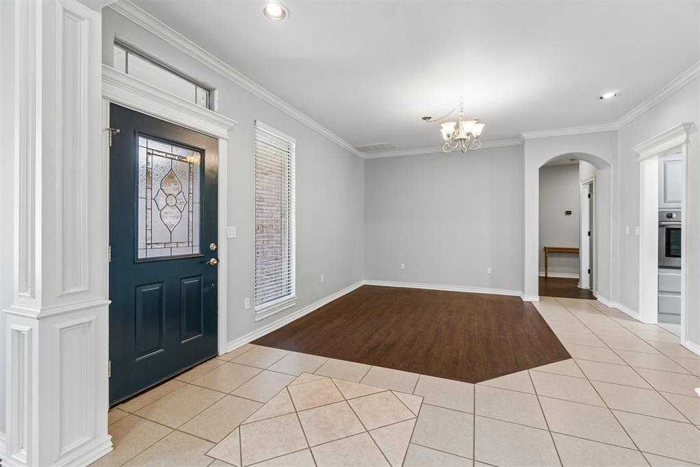 2214 Cedar Pointe Circle Property Photo 13