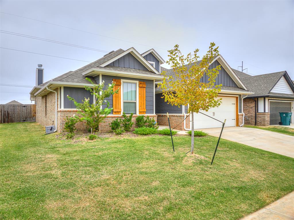 8733 Poppey Place Property Photo 3