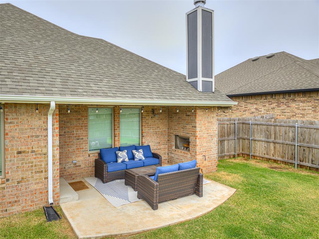 8733 Poppey Place Property Photo 32