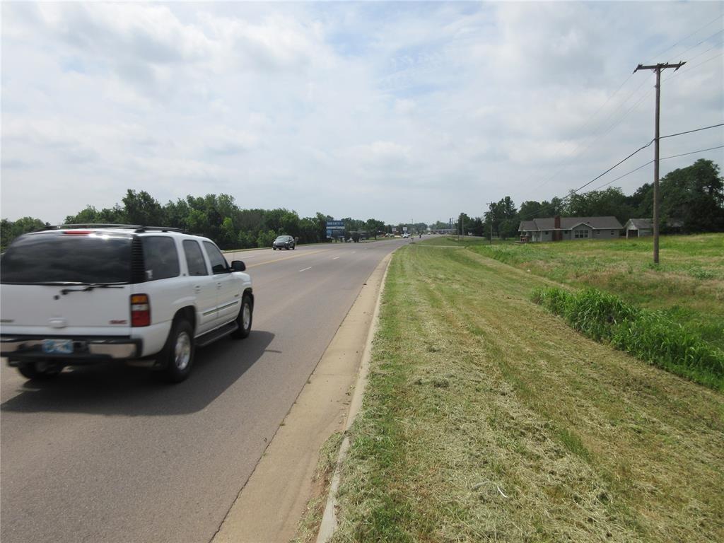 00 Gordon Cooper 1.68 Acres Drive Property Photo 3