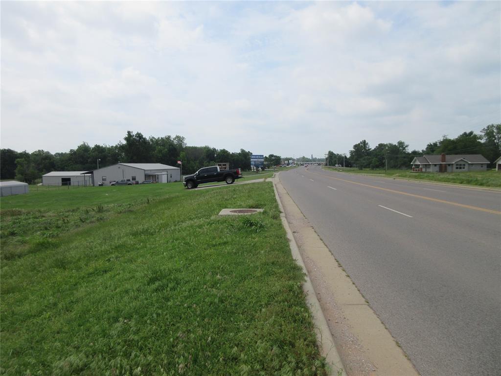 00 Gordon Cooper 1.68 Acres Drive Property Photo 6