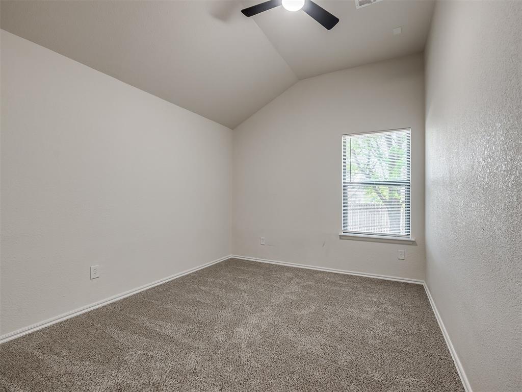 2304 Se 5th Street Property Photo 14