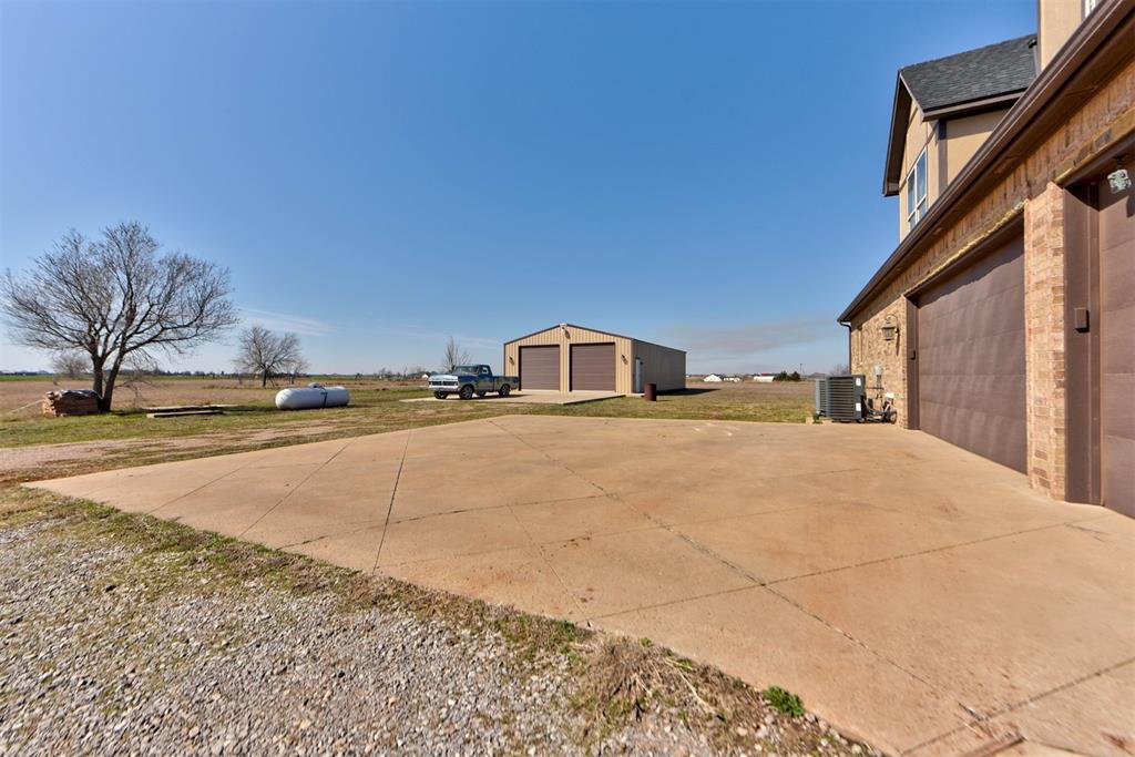 9411 Dickerson Ne Road Property Photo 5
