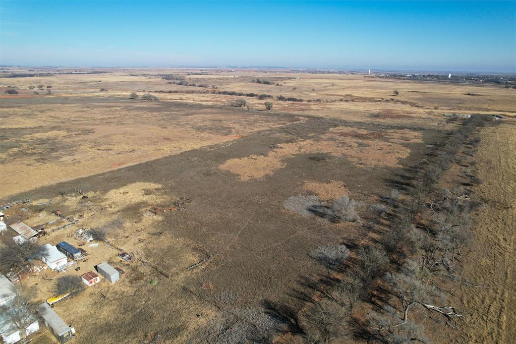 N 1860 Road Property Photo 3