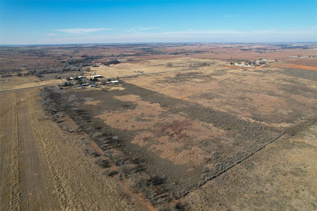 N 1860 Road Property Photo 4