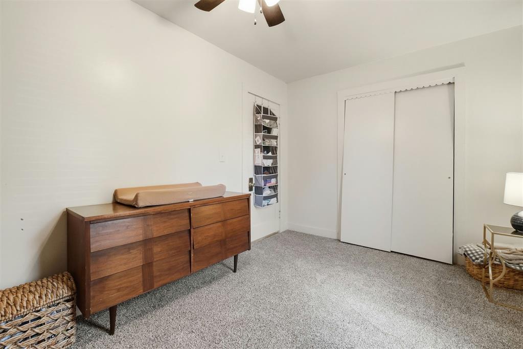 120 E Van Buren Street Property Photo 23