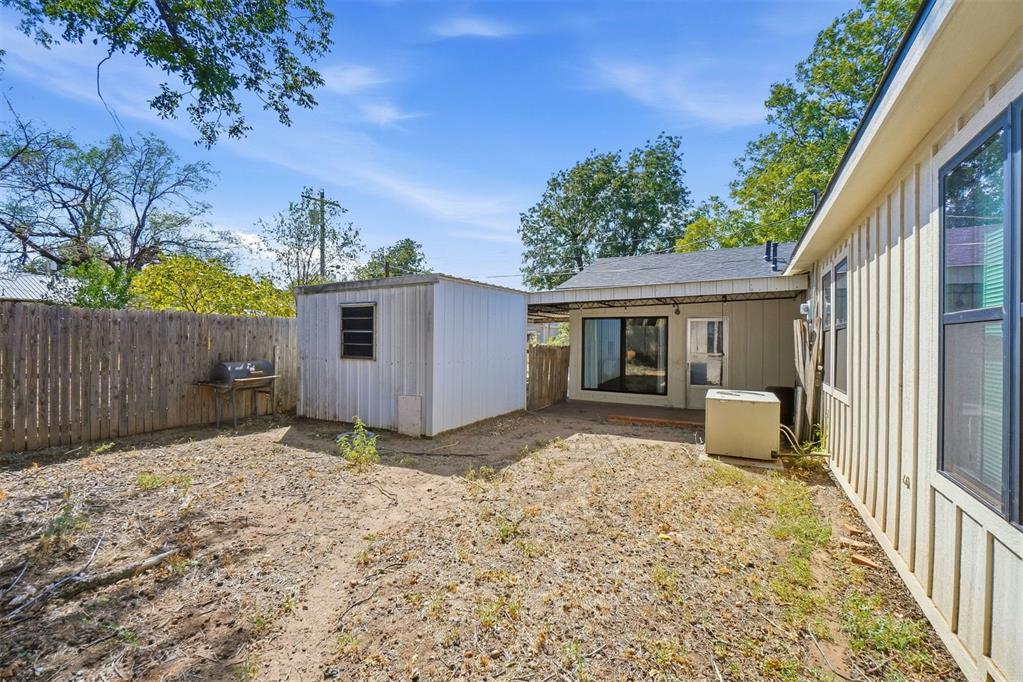120 E Van Buren Street Property Photo 30