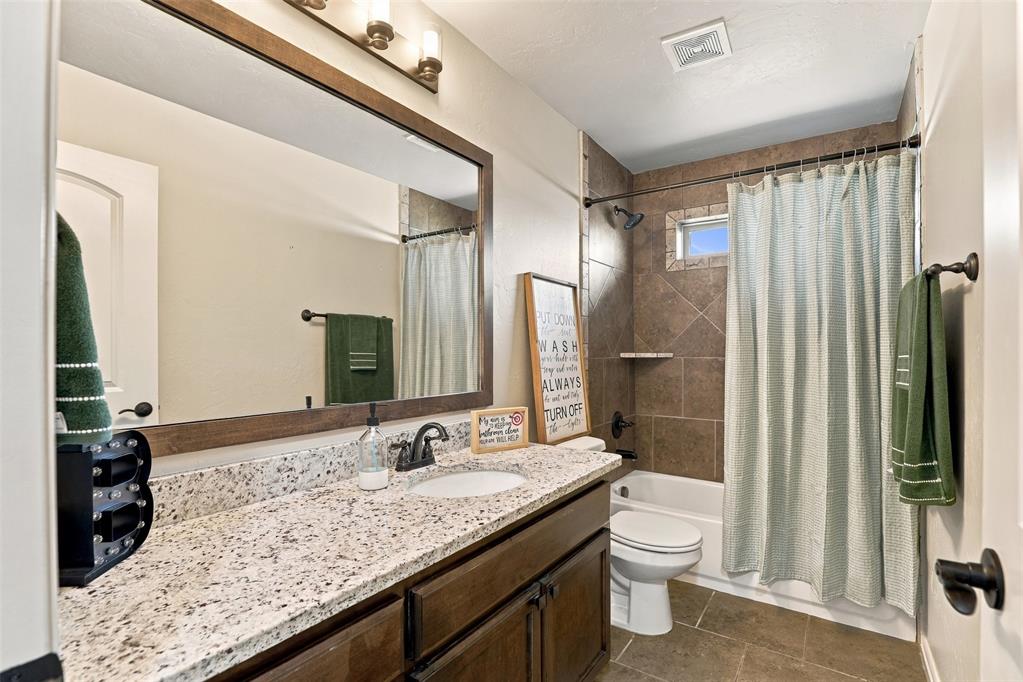 18414 Frontier Trail Property Photo 16