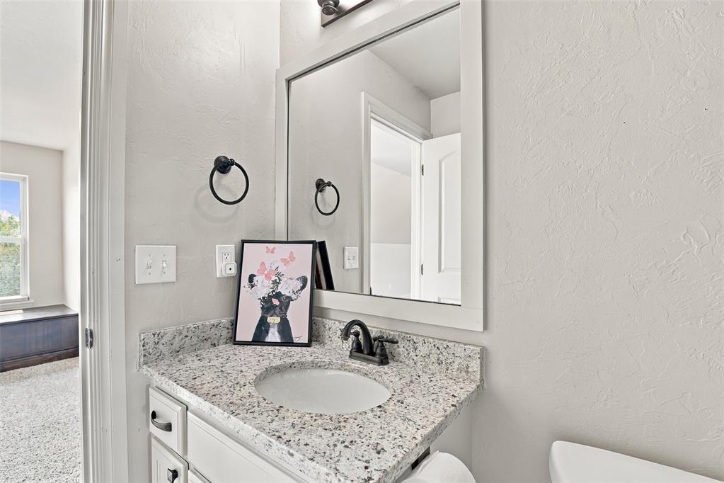 18414 Frontier Trail Property Photo 24
