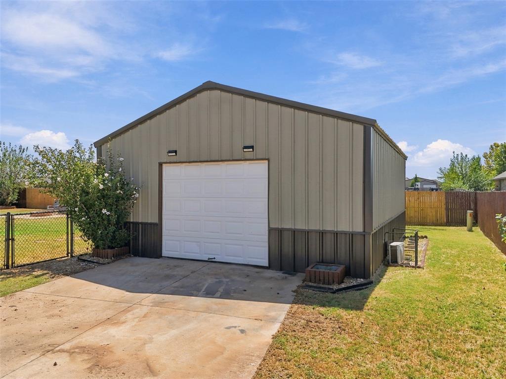 18414 Frontier Trail Property Photo 27