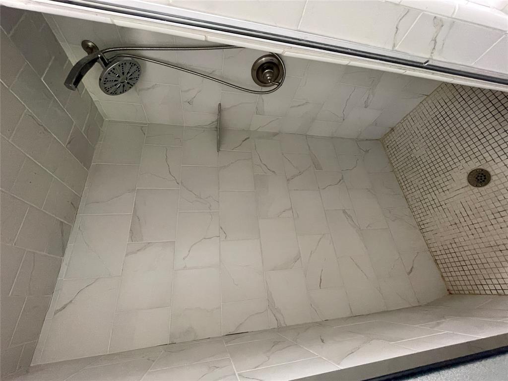600 Diamond Street Property Photo 22