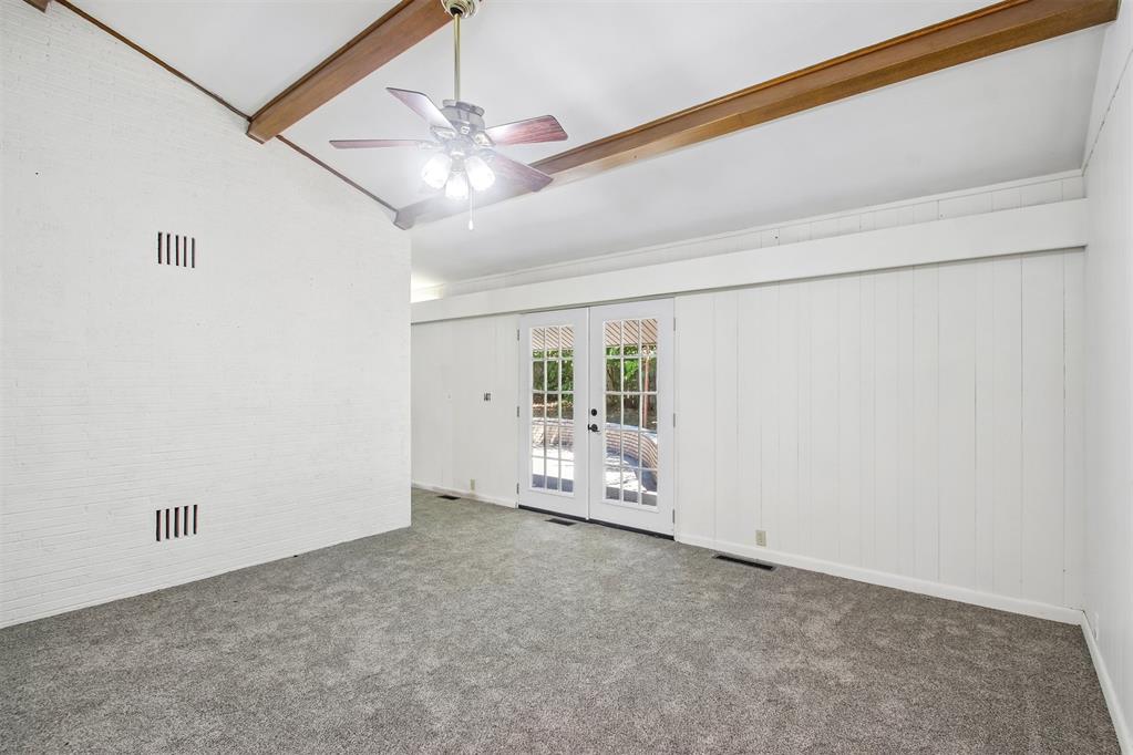 600 Diamond Street Property Photo 24