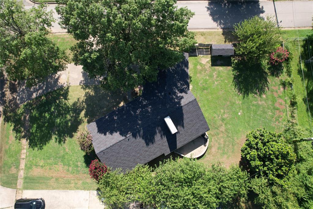 600 Diamond Street Property Photo 28