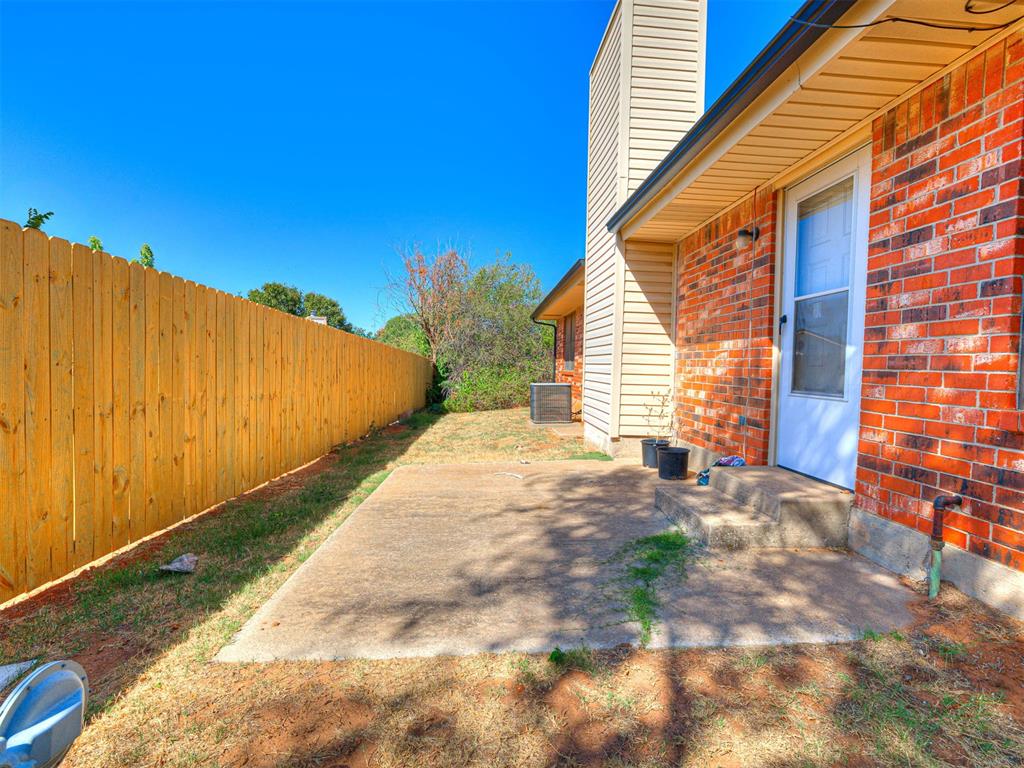 8712 Oakridge Drive Property Photo 23
