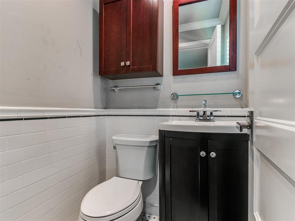 9631 Stratford Drive Property Photo 17