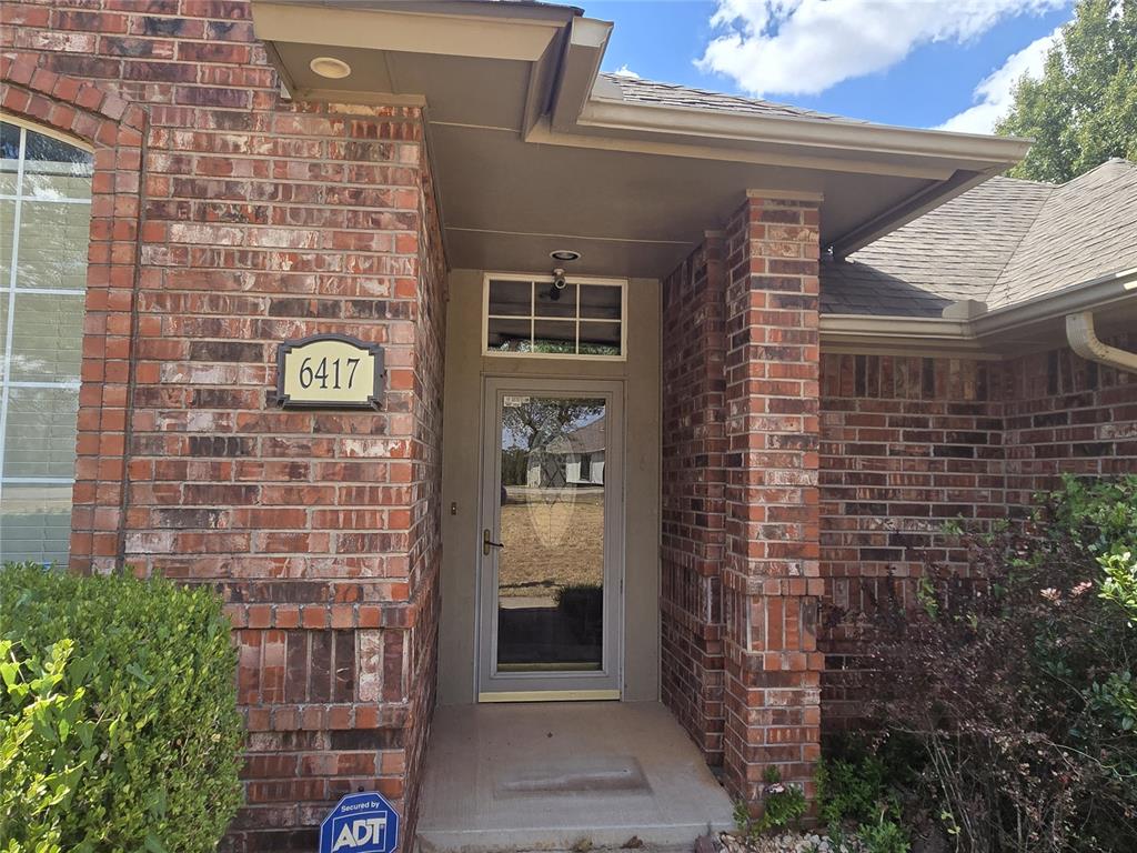 6417 Saddleback Drive Property Photo 3