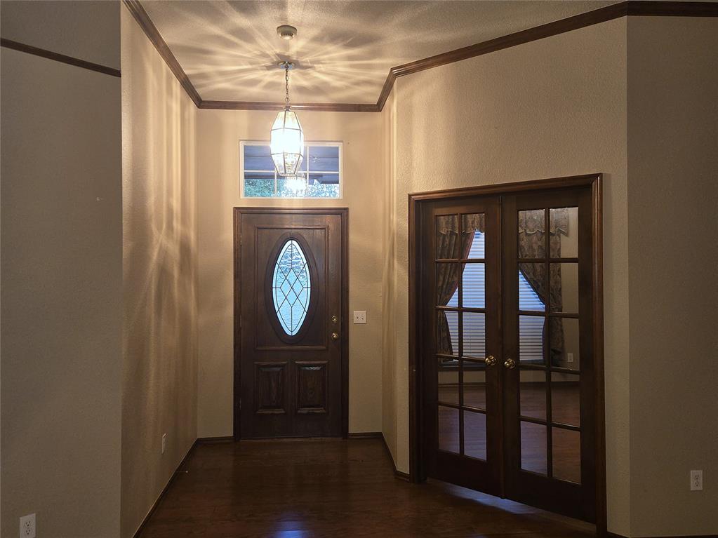 6417 Saddleback Drive Property Photo 4