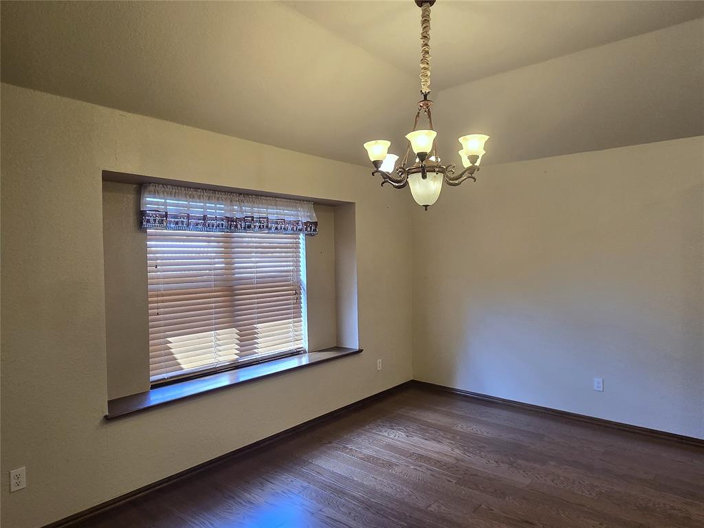6417 Saddleback Drive Property Photo 8