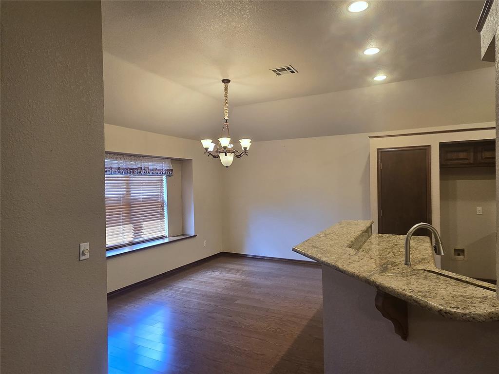 6417 Saddleback Drive Property Photo 10