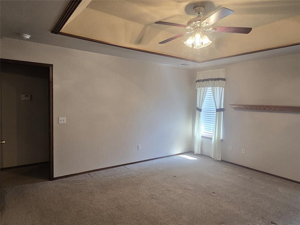 6417 Saddleback Drive Property Photo 17