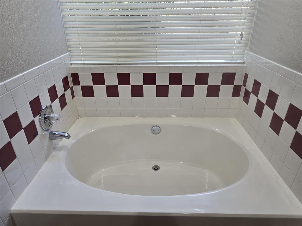 6417 Saddleback Drive Property Photo 19