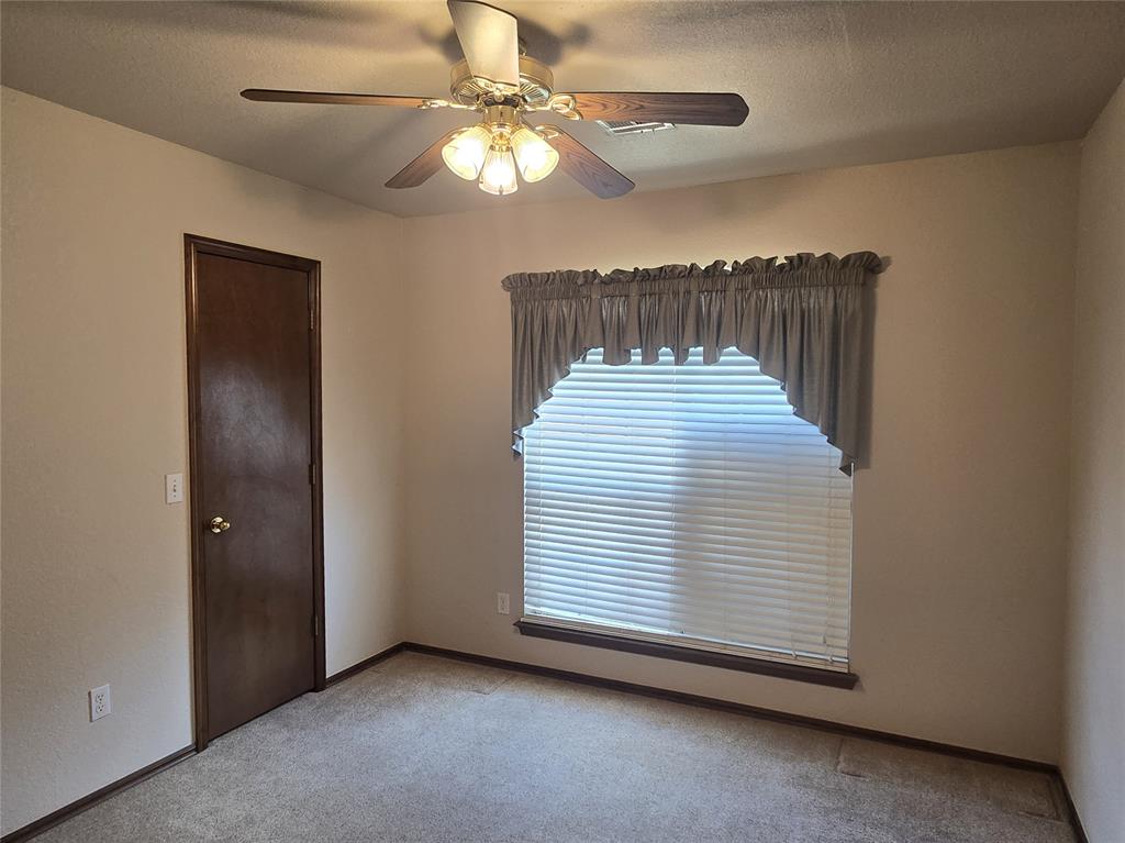 6417 Saddleback Drive Property Photo 21