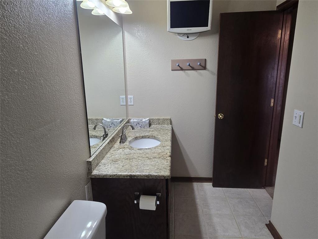 6417 Saddleback Drive Property Photo 24