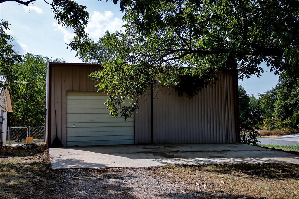 30581 Parkwood Road Property Photo 2
