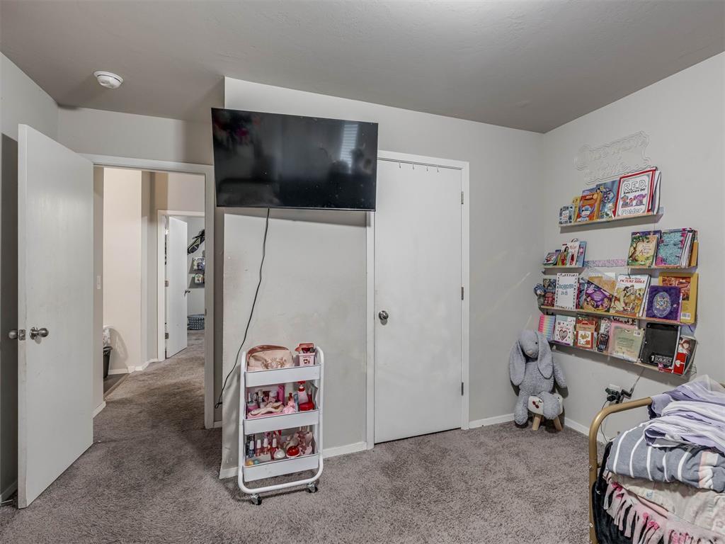 1411 Chuck Wagon Drive Property Photo 10