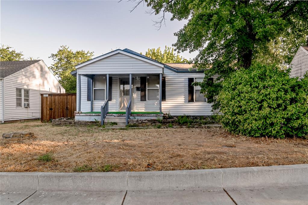 1625 SW 31st Street Property Photo 1
