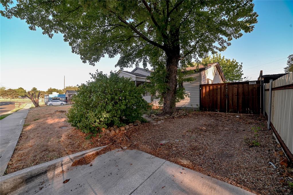 1625 Sw 31st Street Property Photo 5