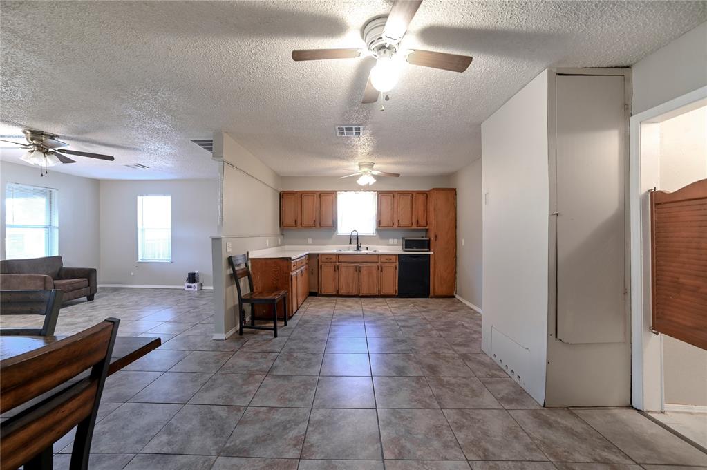 1625 Sw 31st Street Property Photo 10