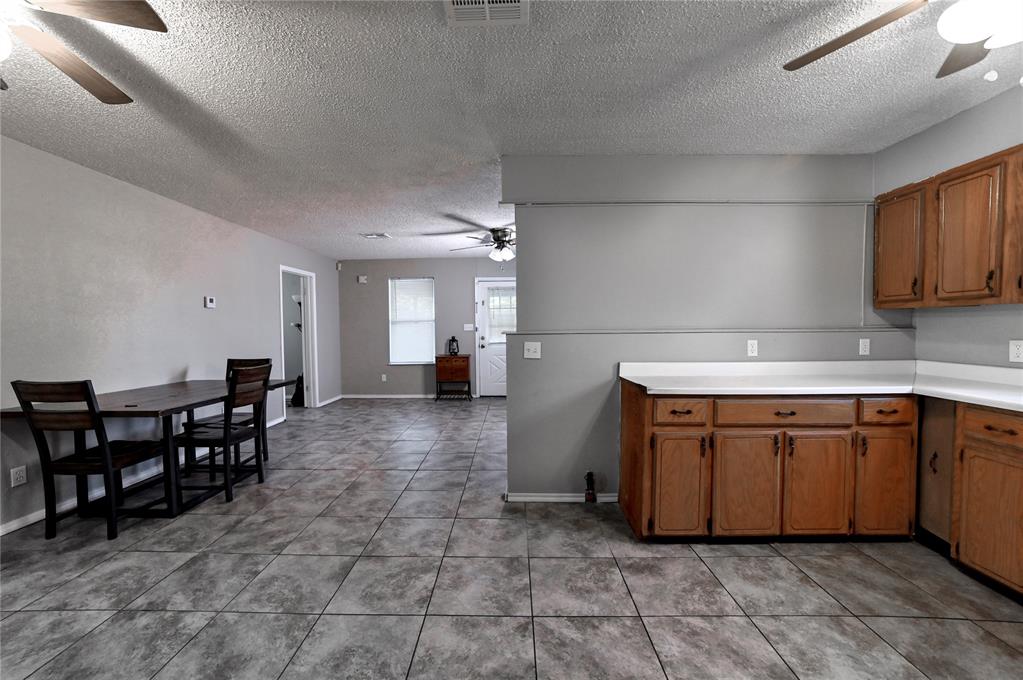 1625 Sw 31st Street Property Photo 12